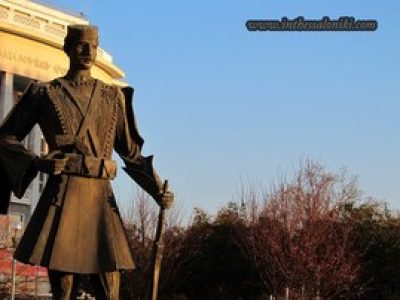 Pavlos Melas Monument